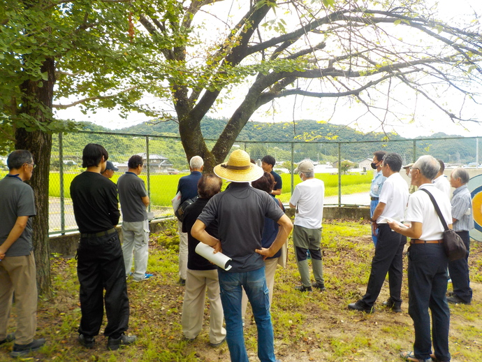 写真：クビアカツヤカミキリ対策講習会の様子1