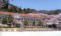 写真：旧花輪小学校