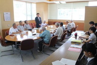 写真：第61回関東菊花大会第1回実行委員会