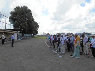 写真：みどり市大間々地区県議杯グラウンドゴルフ大会開会式