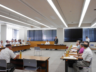 写真：第3期みどり市地域福祉計画・地域福祉活動計画第1回策定懇談会
