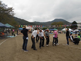 写真：福岡中央小・大間々北小・大間々南小運動会