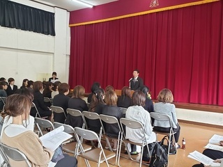 写真：(柏)大間々保育園定期総会、柏東保育園母の会総会