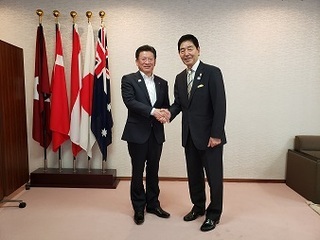 写真：東京都台東区長表敬訪問