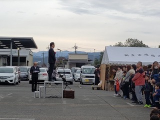 写真：市場まつり
