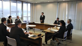 写真：令和元年度第1回総合教育会議