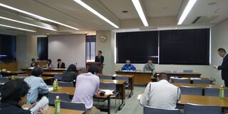 写真：最先端技術を活用したカワウ等被害対策開発事業報告会