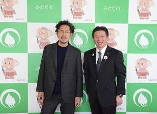 写真：イラストレーター：小池アミイゴ氏