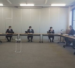 写真：庁内会議