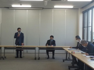 写真：会議の様子