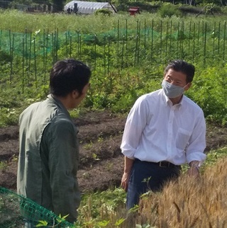 写真：地域おこし協力隊(佐々木隊員)激励その（4）