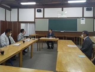 写真：小平の里、浅原体験村激励