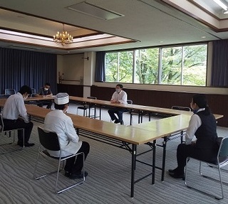 写真：国民宿舎サンレイク草木視察・激励