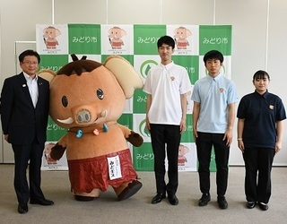 写真：定例記者会見その（3）