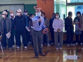 写真：みどり市老人クラブ連合会第16回輪投げ大会