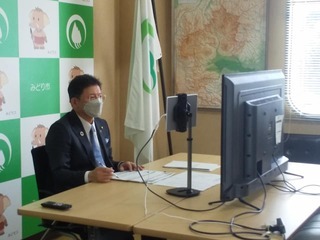写真：全国市長会行政委員会