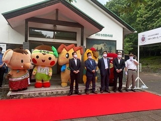 写真：ウルトラマンDASHでわ鐡が青学駅伝部と対決！