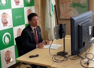写真：仕事納め・市長訓示