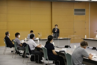 写真：第3回会議の様子