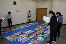 写真：みどモスポスターコンクール1次審査