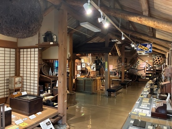 写真：民俗展示室内観