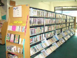 写真：大間々図書館館内写真2