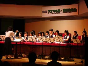 写真：ドリーミーベルの演奏