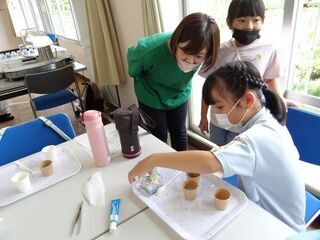 写真：カラーサンド教室1