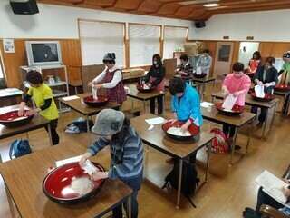写真：そば打ち