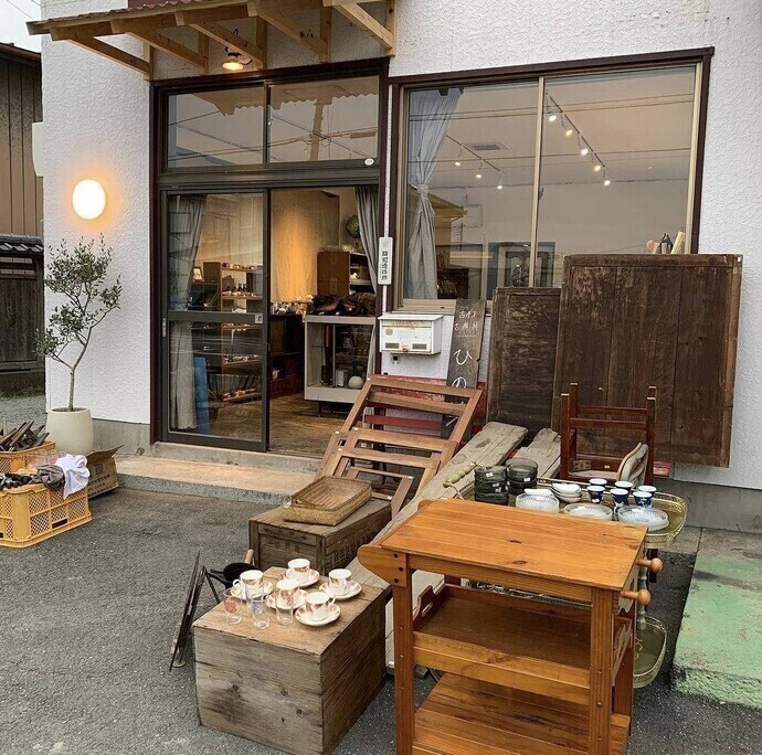 チャレンジショップななし店内イメージ