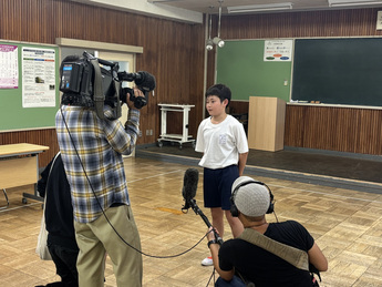 インタビューの様子
