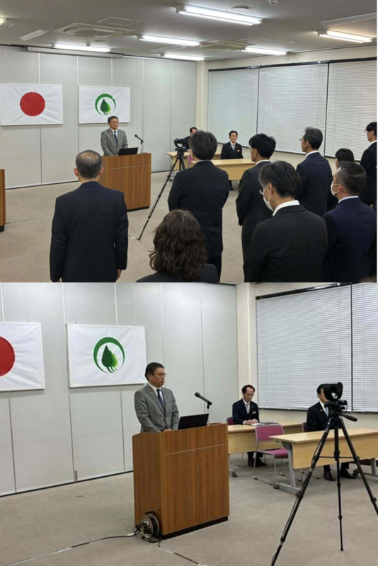 写真：仕事納めの訓示式