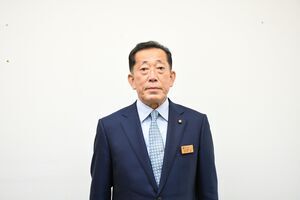 松井篤